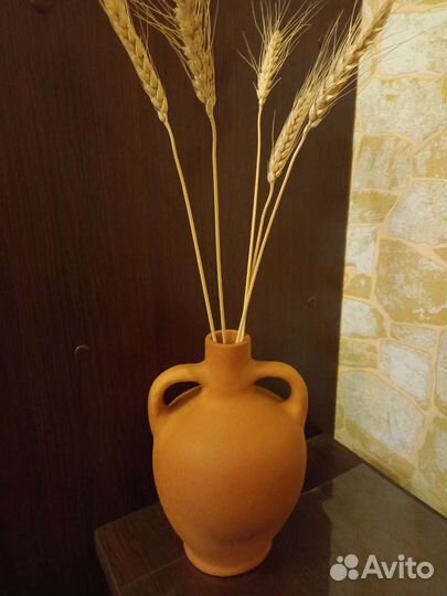 Глиняный кувшин