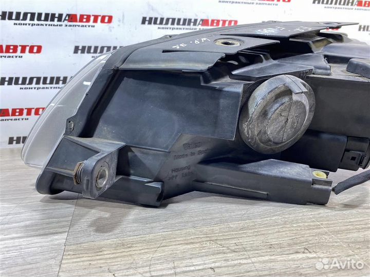 Фара правая VW Пассат Б6