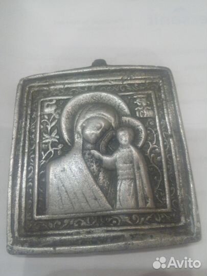 Икона божья матери с младенцем