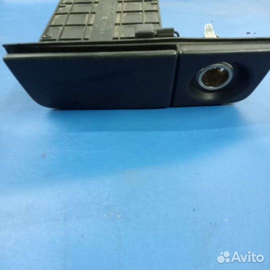 Пепельница Kia Спектра седан 2008