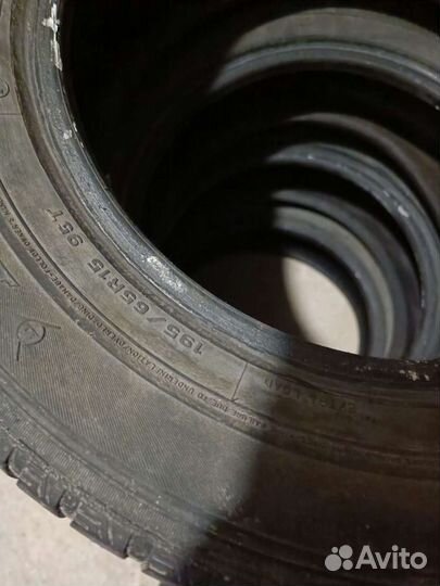 Dunlop SP Winter Ice 01 195/65 R15 197W