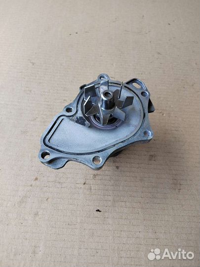 Водяной насос 2.0 1AZ Toyota Avensis 2 T250