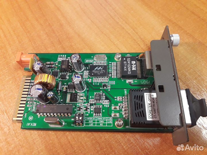 Медиаконвертер D-Link DMC-810SC
