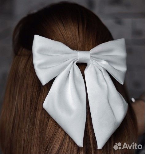 Бант на заколке