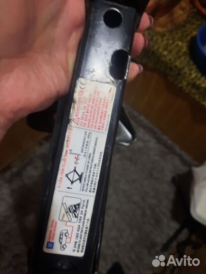 Домкрат автомобильный бу