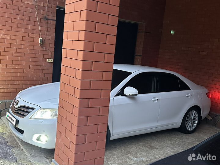 Toyota Camry 3.5 AT, 2011, 260 000 км