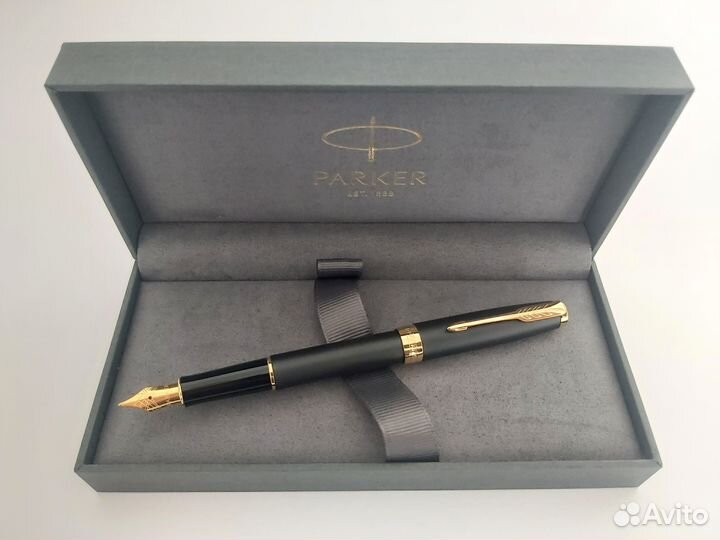 Ручка Parker Sonnet Core Matte Black Lacquer GT F