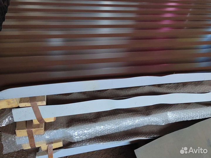 Профнастил для ограждений и крыши