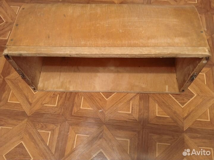 Крышка от швейной машины