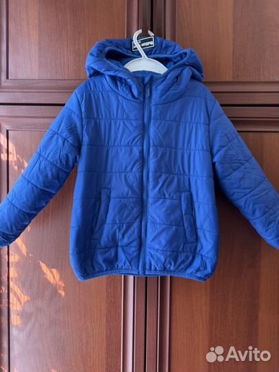 Куртка ультра тонкая на пуху для мальчика 104