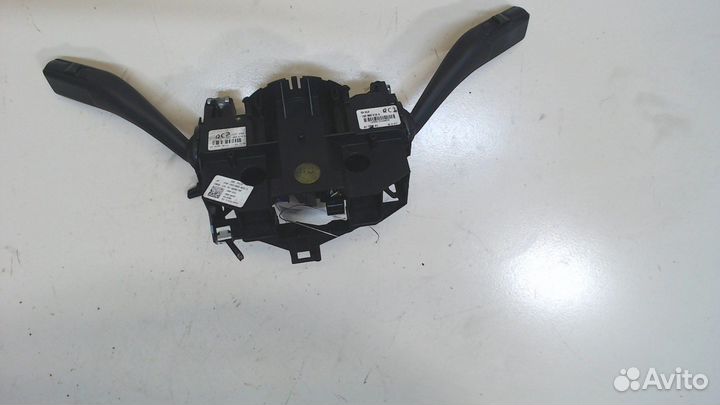 Переключатель поворотов и дворников Volkswagen Tou