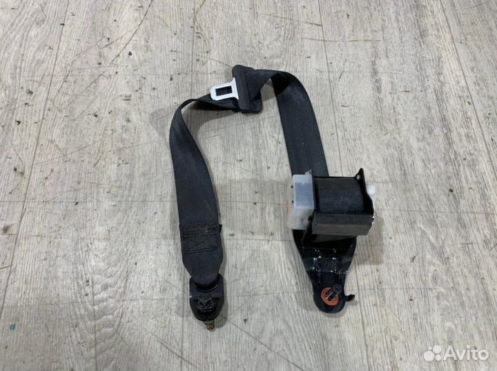 Ремень безопасности задний левый Hyundai Solaris