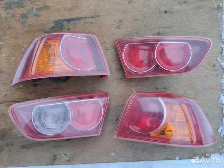 Комплект оригинальных фонарей lancer X 10