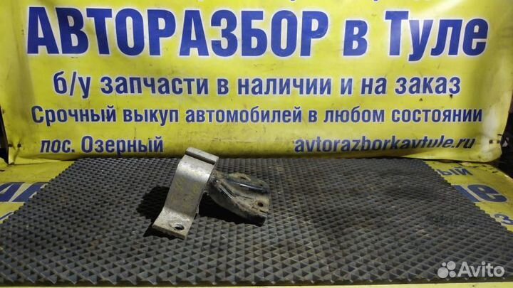 Подушка двигателя Renault Logan