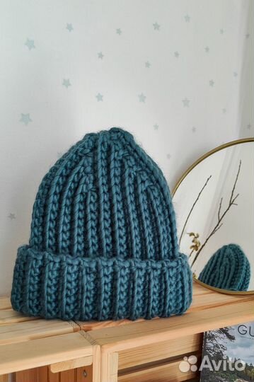 Зимняя объемная шапка