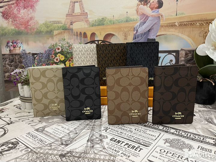 Обложка для паспорта Coach Michael Kors