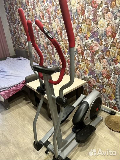 Эллиптический тренажер