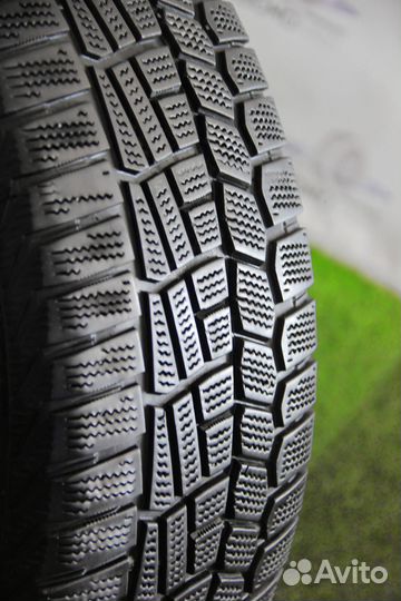 Viatti Brina 215/60 R16 95T