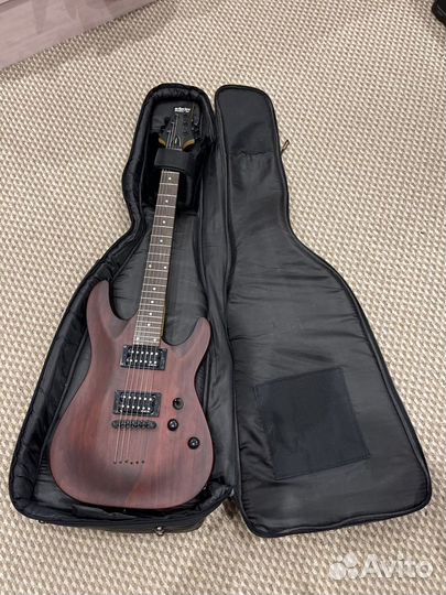 Электрогитара Schecter Omen-6 комбик Roland