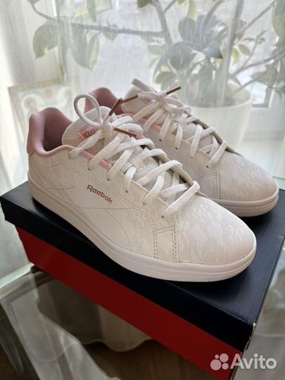 Кроссовки reebok женские 37