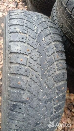 Nokian Tyres Hakkapeliitta 7 235/75 R15