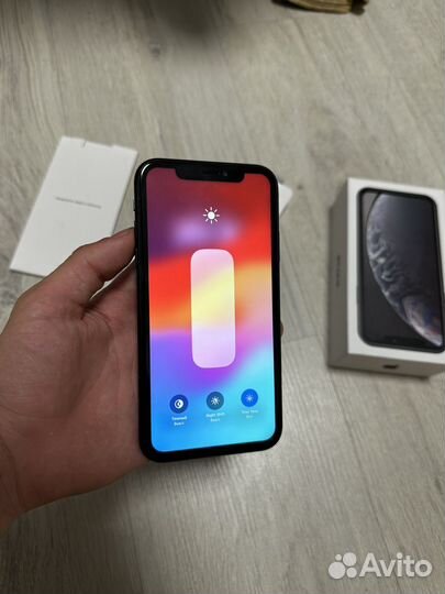iPhone Xr, 128 ГБ