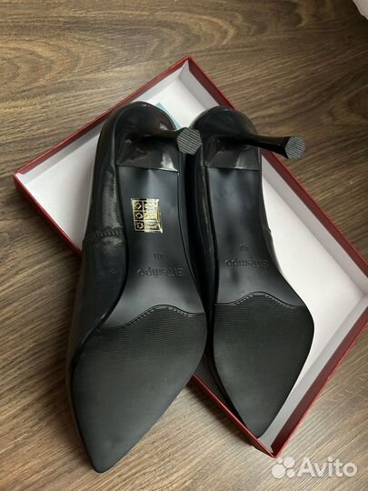 Новые туфли El Tempo кожа натуральная лак