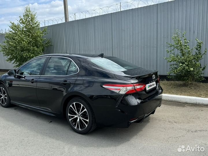 Toyota Camry 2.5 AT, 2018, 108 000 км