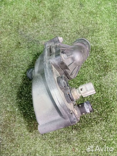 Корпус термостата Ford Explorer 3 / Iii 2001