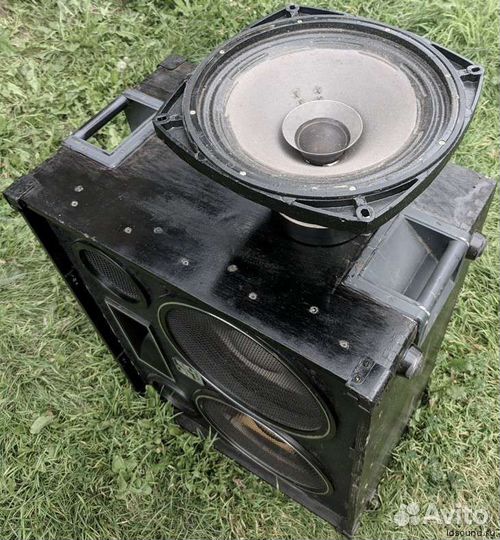 Акустическая колонка