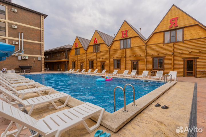 Русская баня на дровах с бассейном