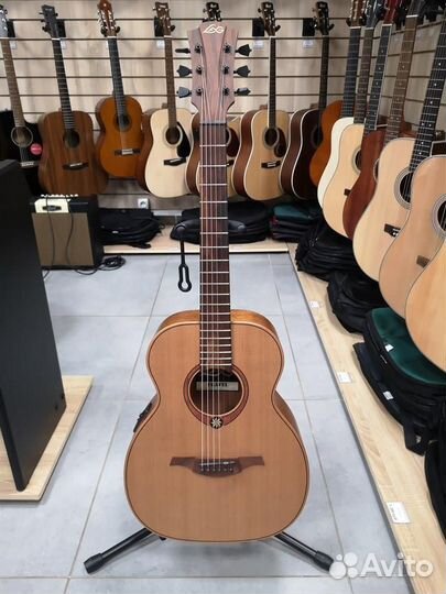 Электроакустическая гитара LAG travel-RCE