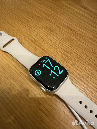 Apple watch 8