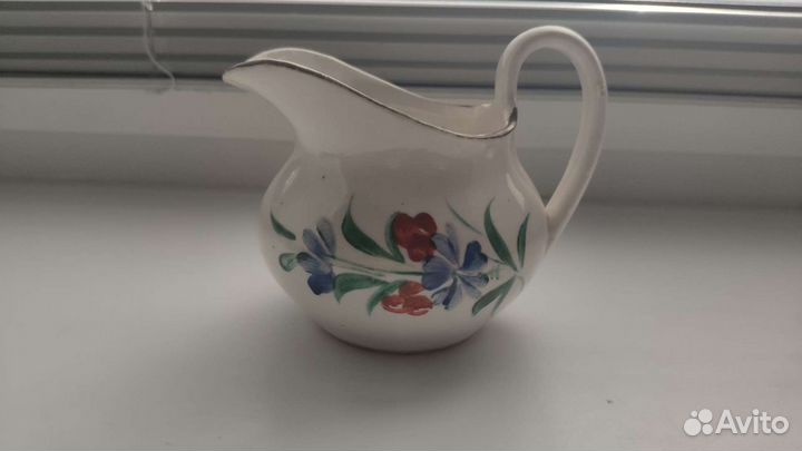 Молочник старинный