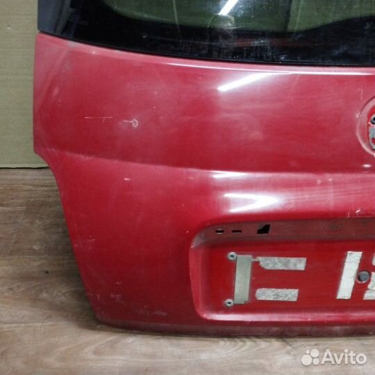 Дверь багажника Fiat 500 2008