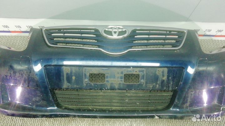 Бампер передний Toyota Avensis