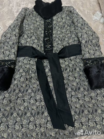 Продам пальто женское