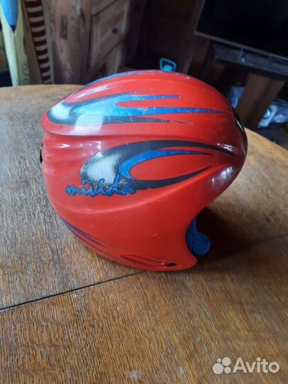 Горные лыжи детские 100, ботинки 225, шлем