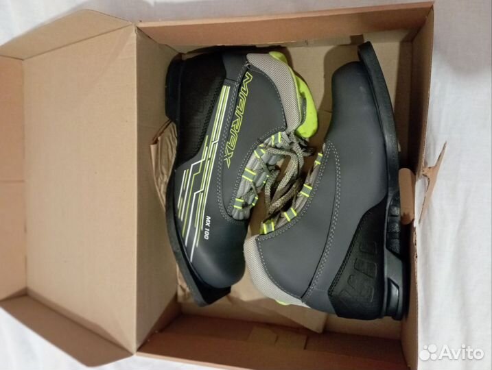 Лыжные ботинки marax