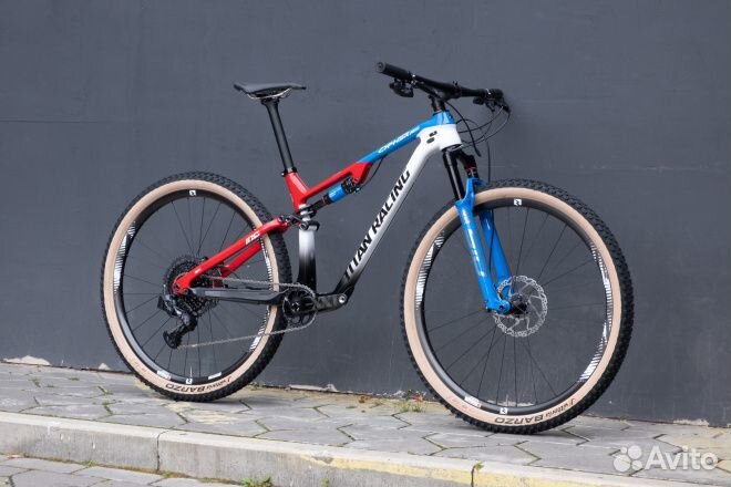 Велосипед горный Titan Racing Cypher RS Carbon