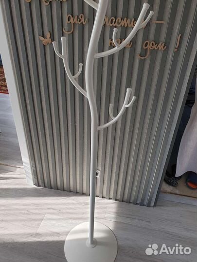 Вешалка напольная