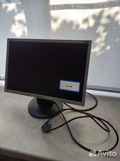 Монитор Samsung 19