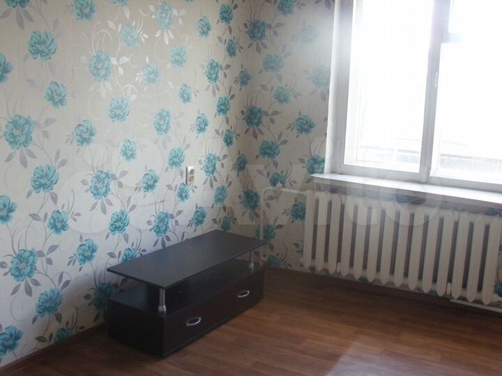 1-к. квартира, 33 м², 3/3 эт.