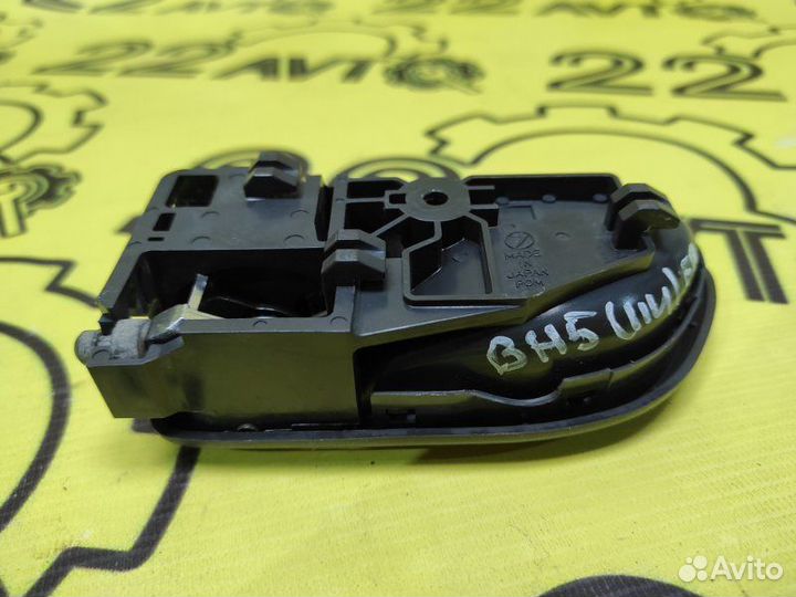 Ручка двери внутренняя передняя правая Subaru