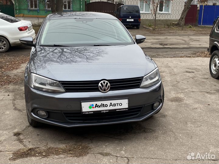 Volkswagen Jetta 1.6 AT, 2014, 198 000 км