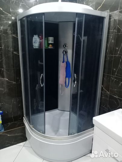 Душевая кабина 90х90