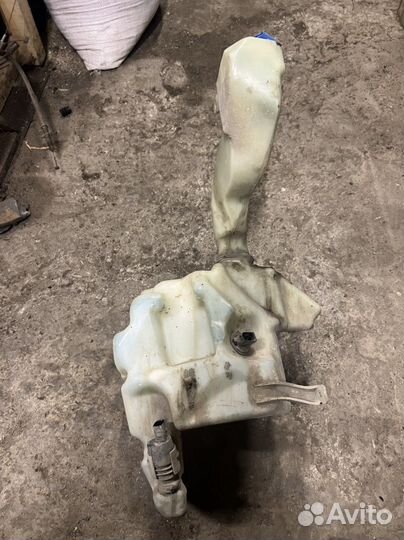 Бачек омывателя в сборе Volkswagen passat b5+