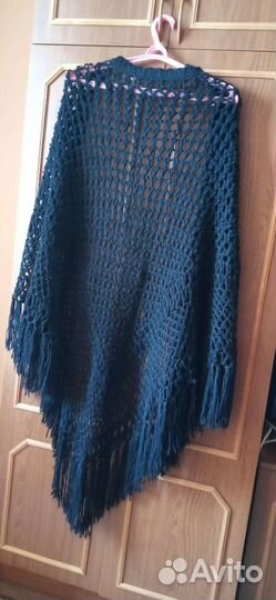 Шаль вязаная