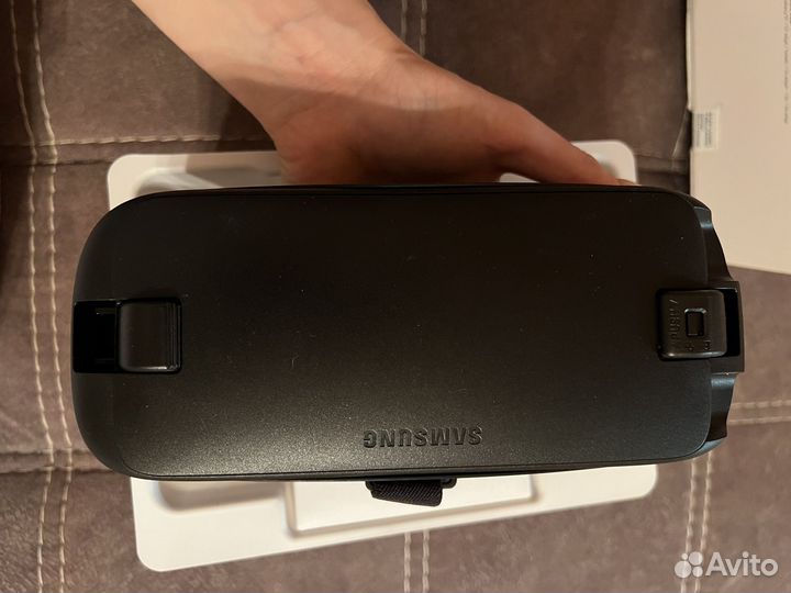 Очки виртуальной реальности Samsung Gear VR