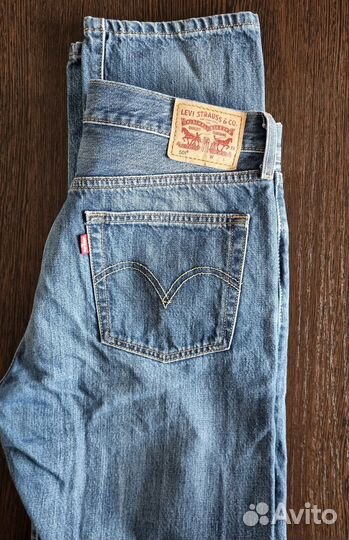 Женские джинсы levis 501